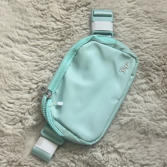 🆕 BOYATU Fanny Packs with Adjustable Strap, Mint green - Picture 6 of 8